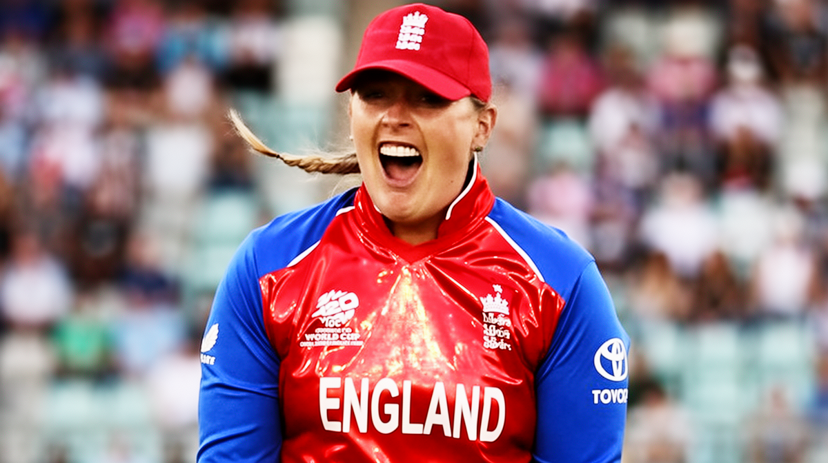 正大体育官网 - 女子T20世界杯：英格兰如何靠努力与闪亮外套提升防守 - 正大体育
